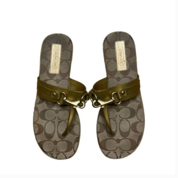 Coach Y2K Rikki Gold Tan Flip-Flops Size 6 – Designer Summer Essential - Picture 2 of 6